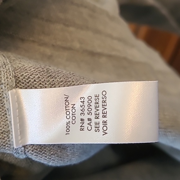 NWOT Mens Calvin Klein 100% cotton sweater. Size XL. - Picture 4 of 6